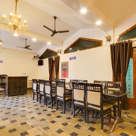 OYO 71906 Grand Hotel And Lodge Sangareddy Exterior foto
